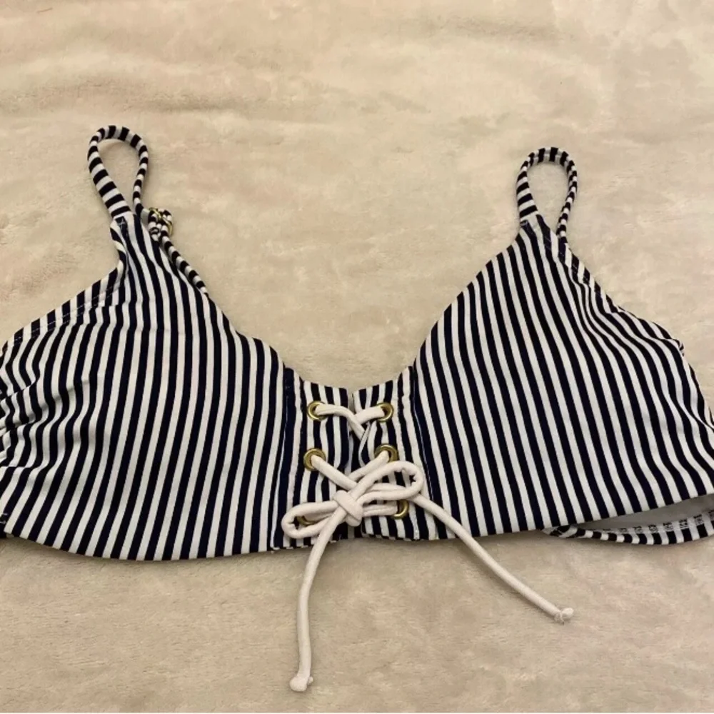 Xhilaration Black and White Striped Bikini Top
